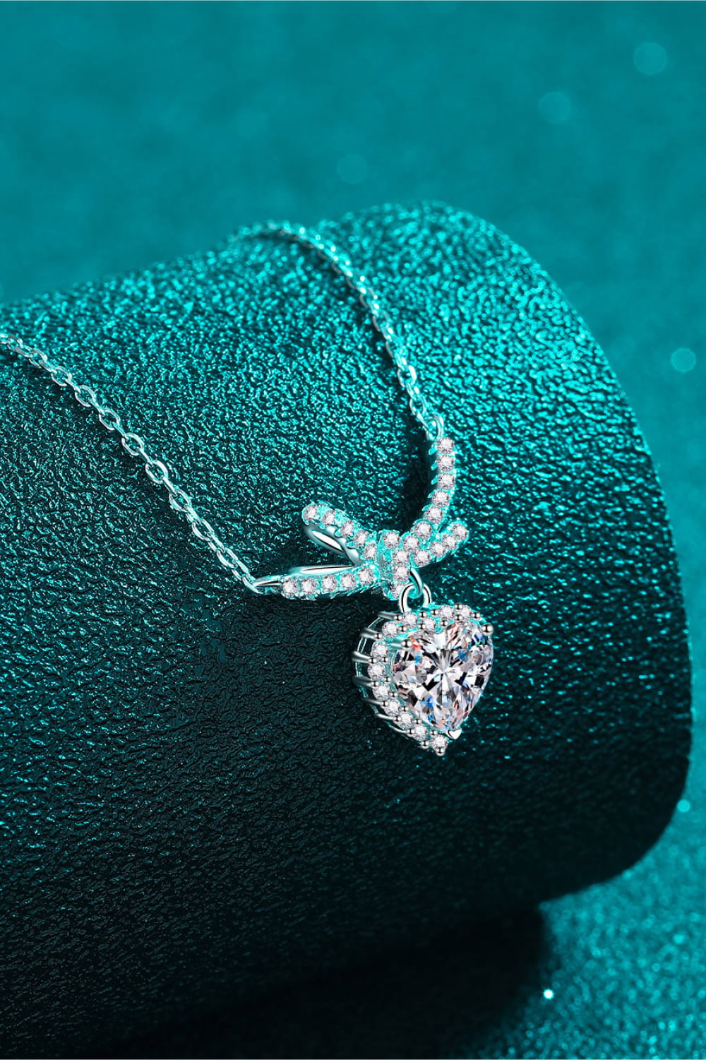 1 Carat Heart Pendant Necklace